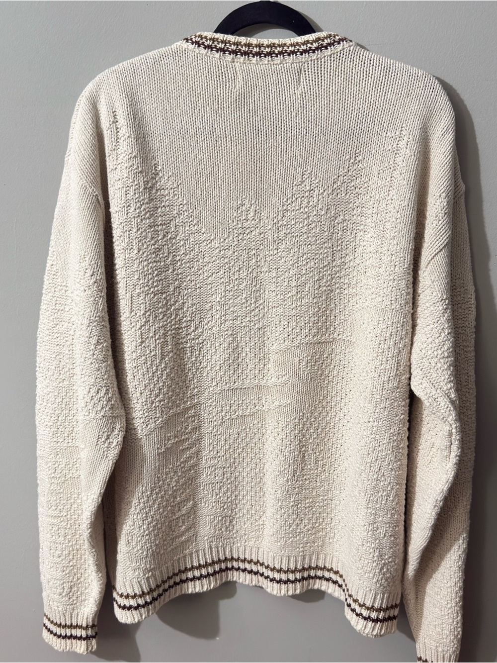 Men's Cream Crewneck Sweater with Duck Motif - Picture 2 of 3